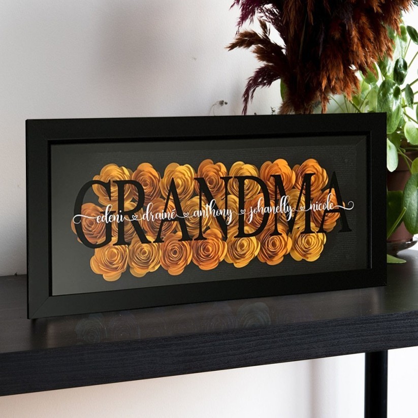 Personalized Mom Flower Shadow Box with Kid's Names Mother's Day Gift