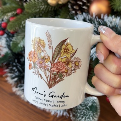 Personalized Birth Flower Bouquet Mug with 1-20 Names Mother's Day Gift